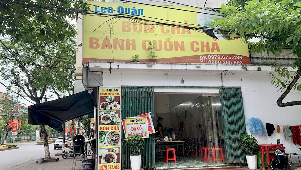 Bánh cuốn Phủ Lý Leo Quán 